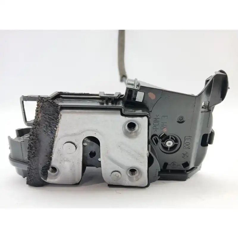 CERRADURA PUERTA DELANTERA DERECHA 805024563R Oferta