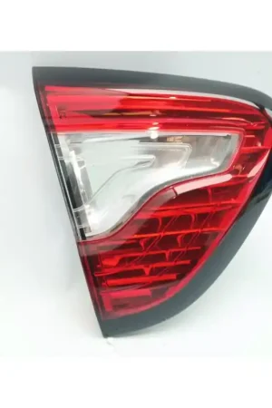 PILOTO TRASERO IZQUIERDO INTERIOR 265557893R Envío Internacional