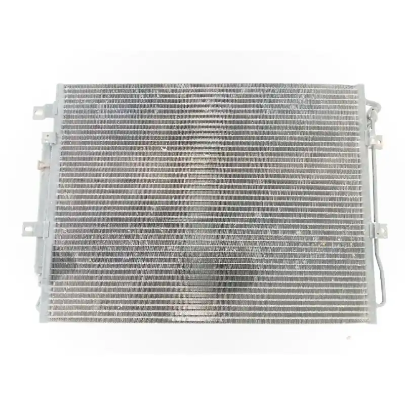 CONDENSADOR / RADIADOR AIRE ACONDICIONADO LR015556 Precio Reducido