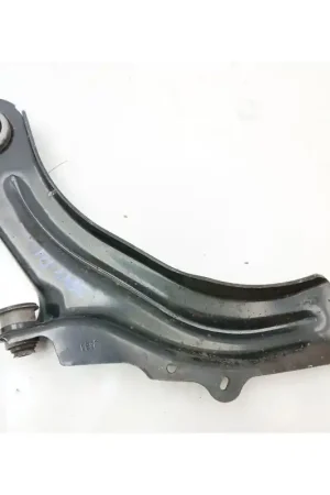 Original BRAZO SUSPENSION INFERIOR DELANTERO IZQUIERDO 545053170R