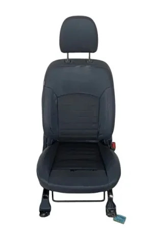 ASIENTO DELANTERO DERECHO 6901D638XA Promoción