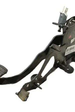 PEDAL FRENO 8200705400 Precio Económico