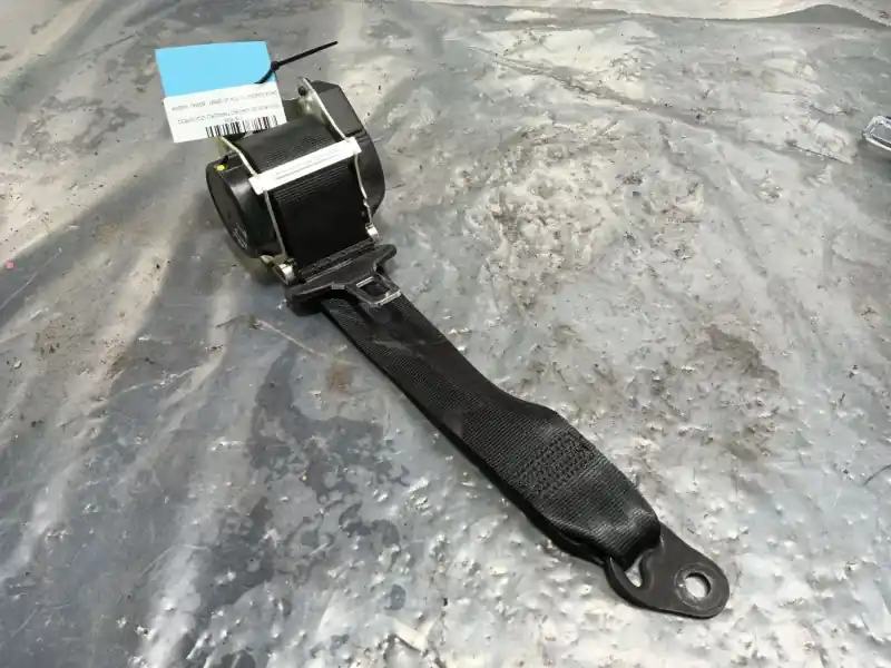 Compra Ahora CINTURON SEGURIDAD TRASERO IZQUIERDO 888416959R