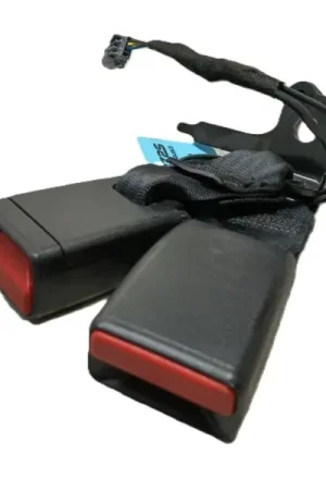 Oferta Flash ENGANCHE CINTURON TRASERO DERECHO 878166967R 8265803