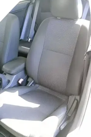 ASIENTO DELANTERO IZQUIERDO Devolución Gratuita