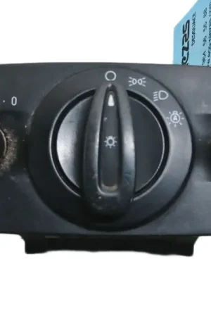 Favorito De Clientes MANDO LUCES AV6T13A024CC
