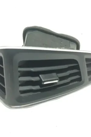 Original REJILLA AIREADORA BM51018B08 DELANTERA DERECHA (PEGADO PUERTA)