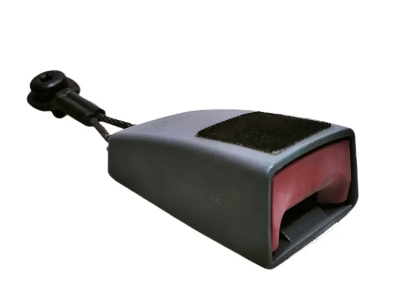 ENGANCHE CINTURON DELANTERO DERECHO 1CY361DAAA 53067061 Última Versión