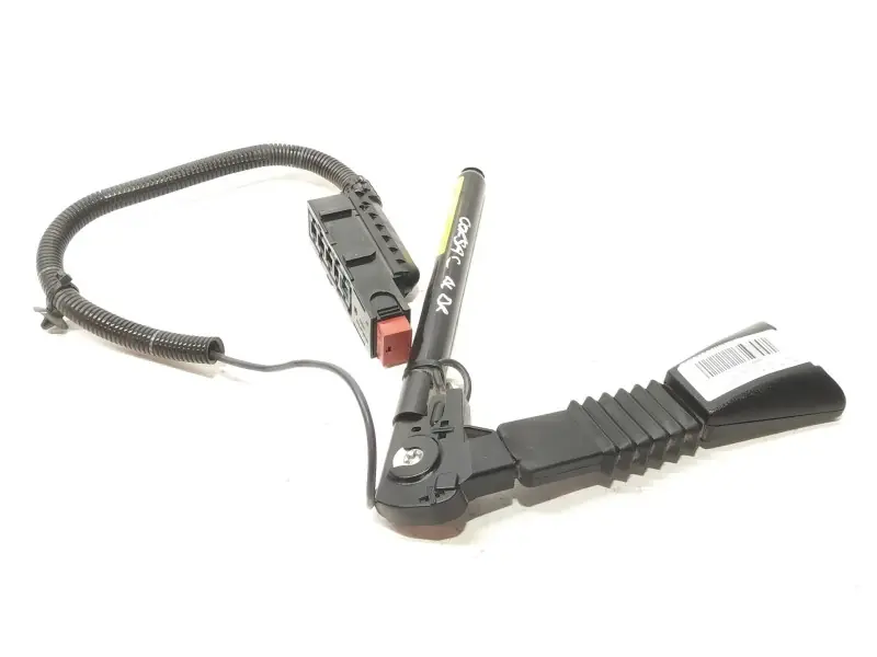 Favorito De Clientes ENGANCHE CINTURON DELANTERO DERECHO 09114886