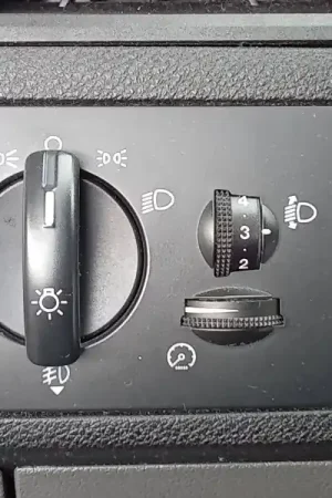 Oferta Especial MANDO LUCES 7M5T13A024AA 7M5T13A024