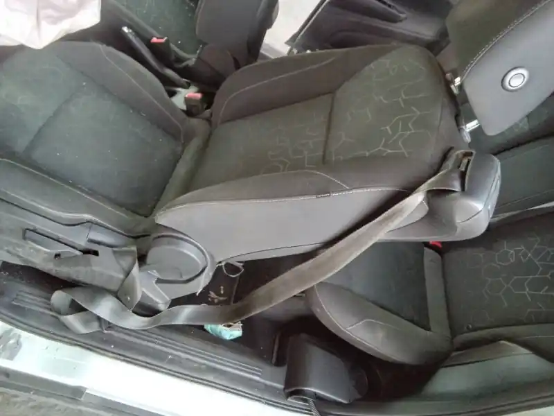 ASIENTO DELANTERO IZQUIERDO Envío Gratis