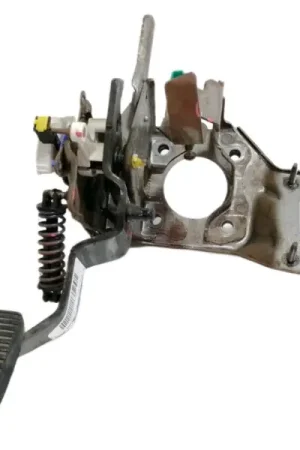 Precio Rebajado PEDAL EMBRAGUE