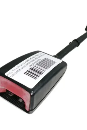 ENGANCHE CINTURON DELANTERO IZQUIERDO 7095T002 Gran Oferta
