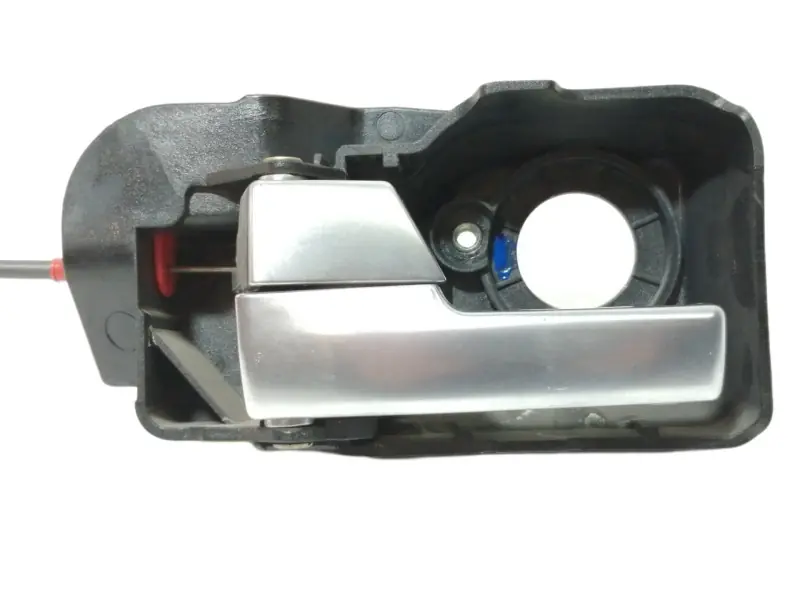 Mayoreo MANETA INTERIOR DELANTERA IZQUIERDA 4S71F22601