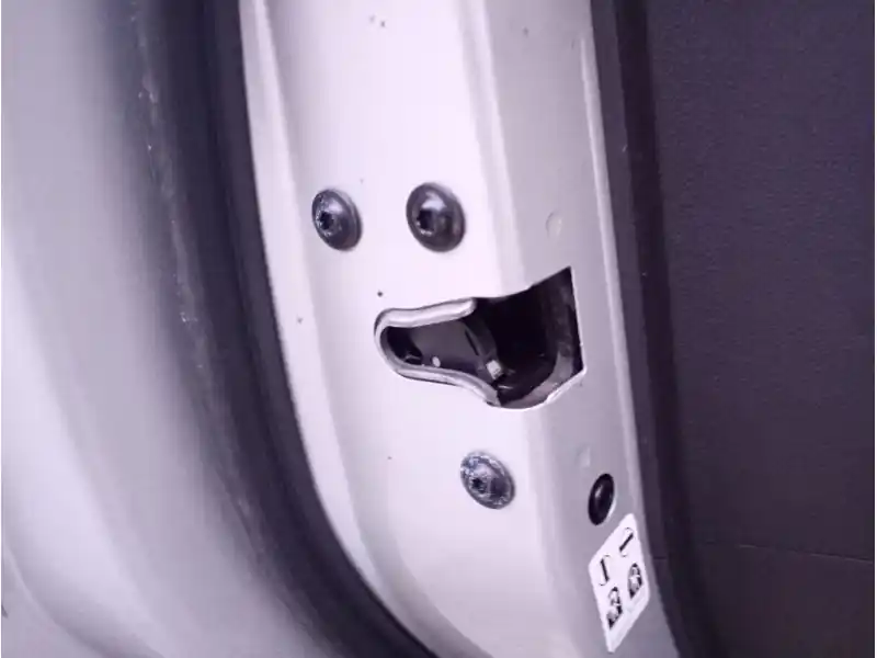 Mayoreo CERRADURA PUERTA TRASERA IZQUIERDA
