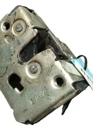 CERRADURA PUERTA LATERAL DERECHA 1339729080 Mayoreo