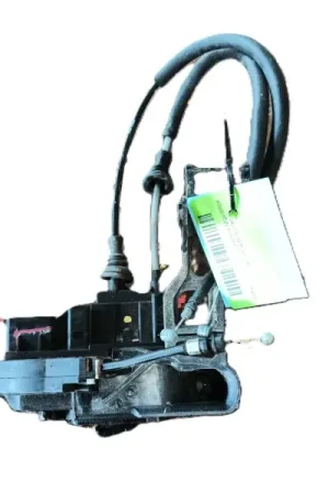 Solo Hoy CERRADURA PUERTA DELANTERA IZQUIERDA 813102B020 813102B020BCV