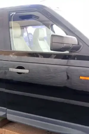 Nuevo Modelo PUERTA DELANTERA DERECHA
