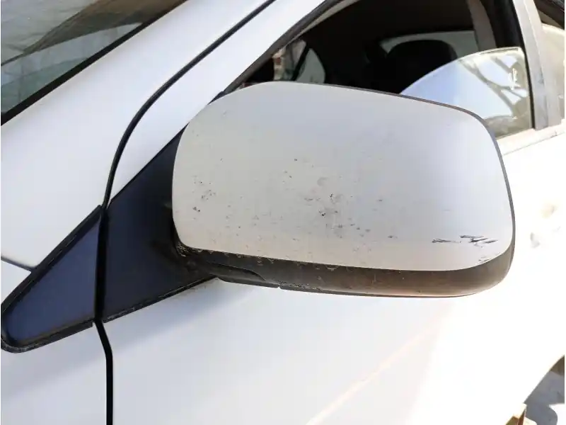 RETROVISOR IZQUIERDO Moderno