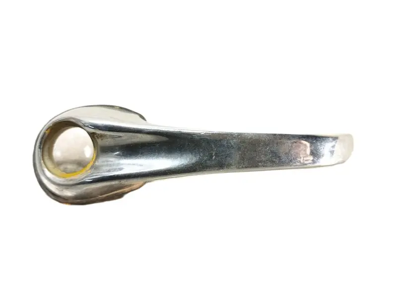 Imprescindible (Must-Have) MANETA EXTERIOR DELANTERA DERECHA