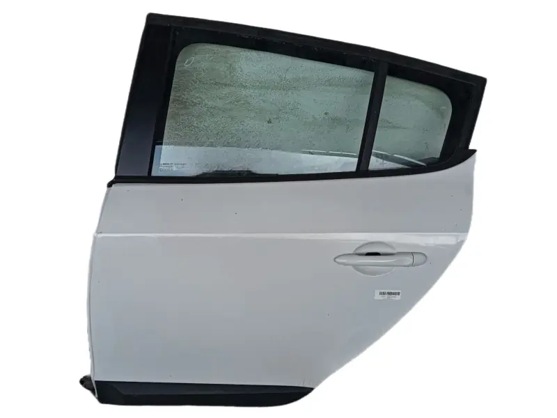 PUERTA TRASERA IZQUIERDA 821018543R Comprar En Línea