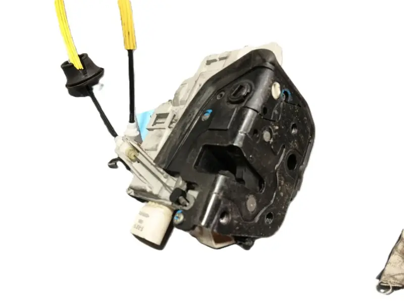 Solo Por Tiempo Limitado CERRADURA PUERTA TRASERA DERECHA 4F0839015 4F0839016