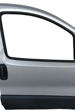 PUERTA DELANTERA DERECHA 9004CA Disponible Ahora
