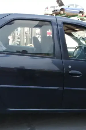 PUERTA TRASERA DERECHA Oferta