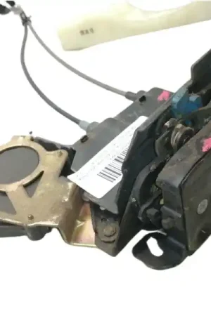 CERRADURA PUERTA DELANTERA IZQUIERDA 813101E000 Máxima Calidad