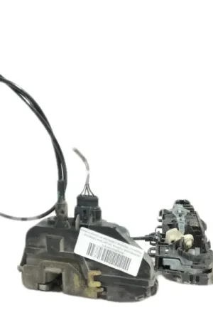Garantía De Devolución De Dinero CERRADURA PUERTA DELANTERA DERECHA
