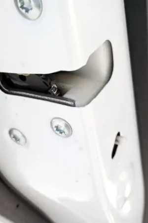 Precio De Oferta CERRADURA PUERTA TRASERA IZQUIERDA