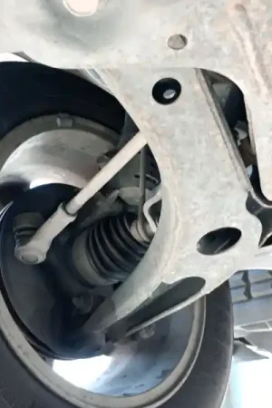 Súper Precio BRAZO SUSPENSION INFERIOR DELANTERO IZQUIERDO