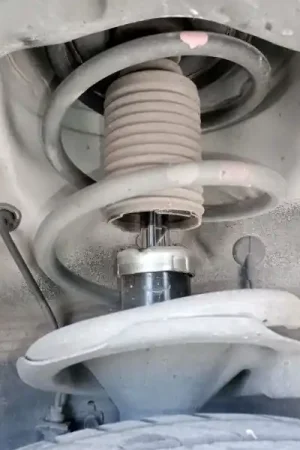 AMORTIGUADOR DELANTERO IZQUIERDO Mejor Calidad