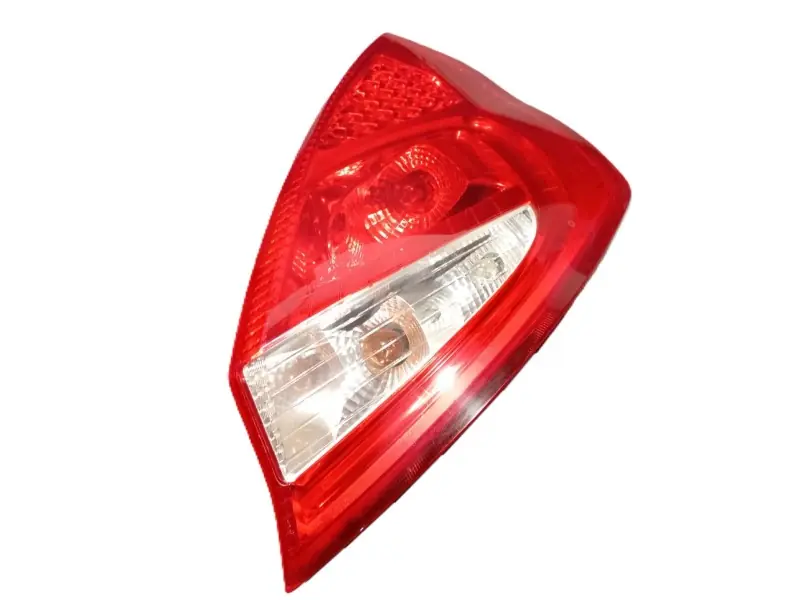 PILOTO TRASERO DERECHO 1709552 8A6113A602AB Imprescindible (Must-Have)