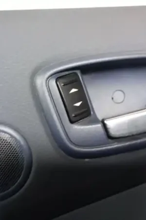 MANDO ELEVALUNAS TRASERO DERECHO 1428969 Moderno