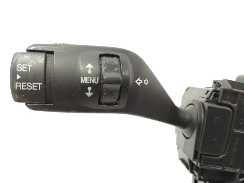 MANDO INTERMITENTES 4M5T13N064HH Precio Económico