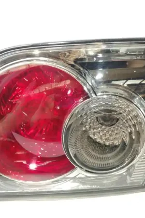 PILOTO TRASERO DERECHO INTERIOR 22661980R Stock Limitado