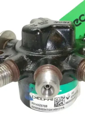 RAMPA INYECTORA 8200584034 R9144Z070B H8200334367 Últimas Unidades