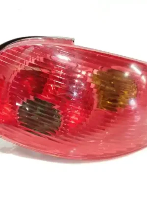 A Buen Precio PILOTO TRASERO DERECHO 6351S1