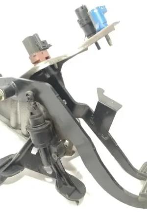 PEDAL FRENO 8C162450 Máxima Calidad