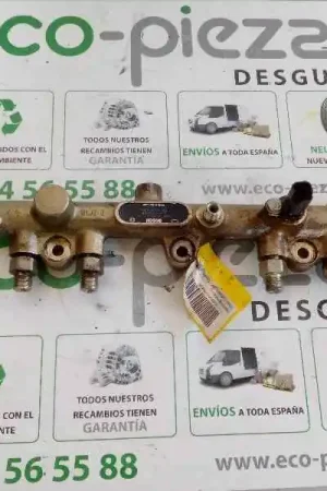 Imprescindible (Must-Have) RAMPA INYECTORA 0445214010