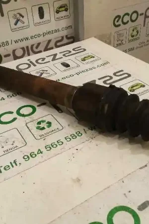 Oferta Especial TRANSMISION DELANTERA DERECHA 1348325 MOTOR FYDB
