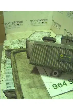 Máxima Calidad CAJA PRECALENTAMIENTO 7700109860