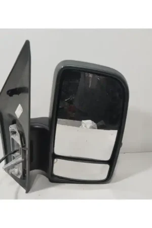 Oferta RETROVISOR DERECHO A0008106119