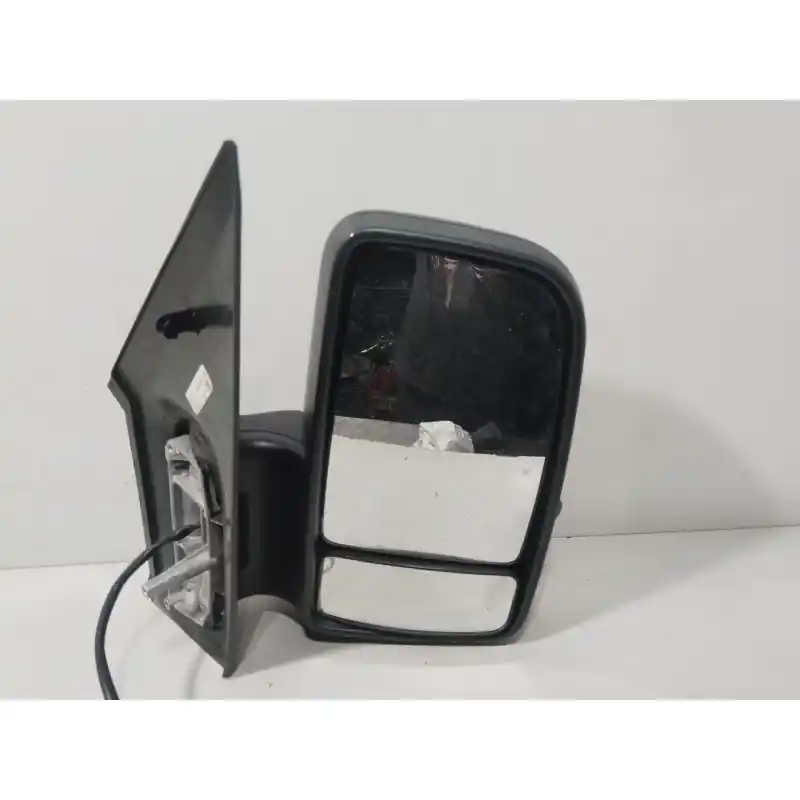 Oferta RETROVISOR DERECHO A0008106119