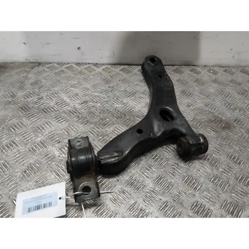 Última Oportunidad BRAZO SUSPENSION INFERIOR DELANTERO IZQUIERDO 2320448
