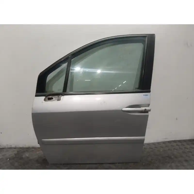 PUERTA DELANTERA IZQUIERDA 9002X1 Bestseller