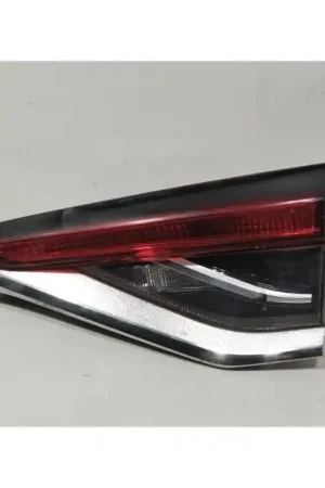 Precio Rebajado PILOTO TRASERO DERECHO INTERIOR 8158002C31 8158102C50