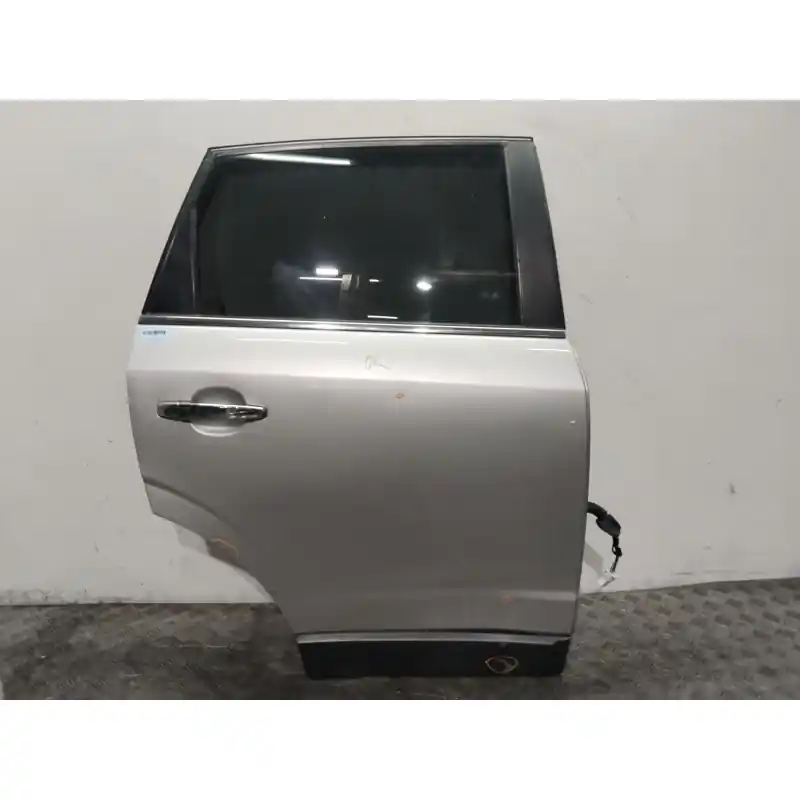 Precio Económico PUERTA TRASERA DERECHA 4814111 PLATA