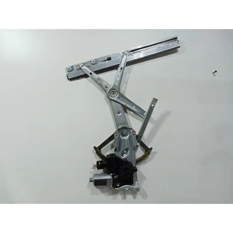 ELEVALUNAS DELANTERO IZQUIERDO 13101480LH Precio Económico